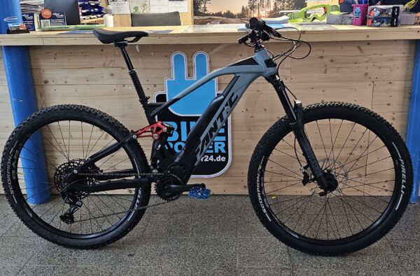 Fantic XTF 1.5 Sport, Yamaha PW X3 85Nm, 630Wh, 150mm Rock Shox, Trail-Mountain – Bild 11