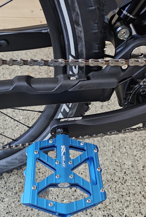 Fantic XTF 1.5 Sport, Yamaha PW X3 85Nm, 630Wh, 150mm Rock Shox, Trail-Mountain – Bild 15